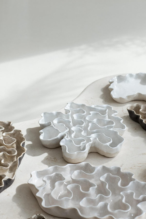 Sculpture Oyster Platter Ivory & Sand